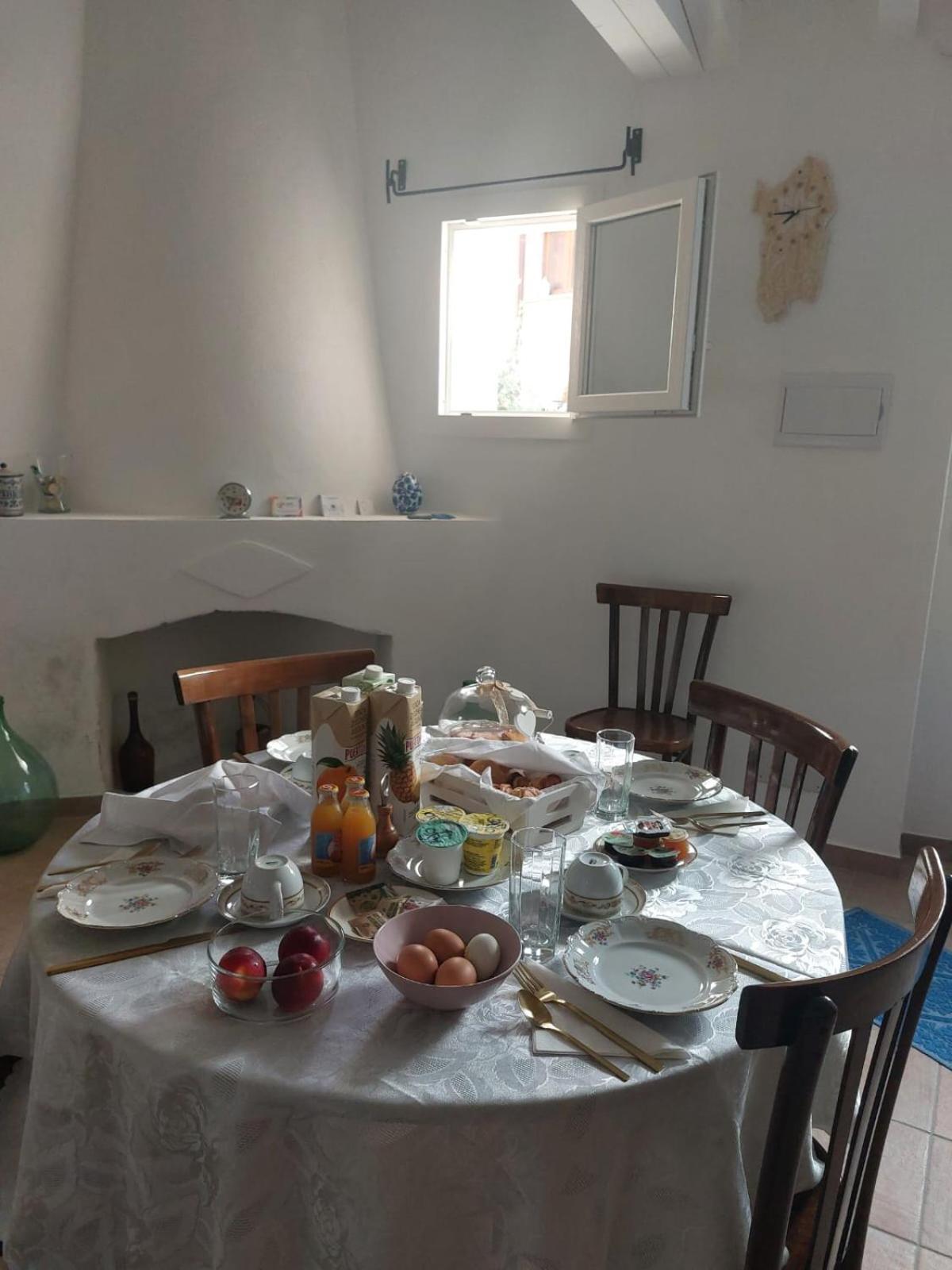 B&B Il Borgo Delle Emozioni Dolianova Ngoại thất bức ảnh